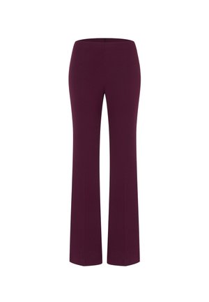 Flared-Hosen aus dehnbarem Stoff, in einem einheitlichen tiefen Burgunderfarbton mit glatter Textur. Keine sichtbaren Taschen oder Hardware-Details.
