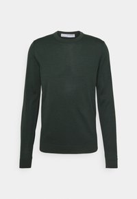 Unselected, darkest spruce