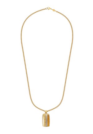 Guldtonet halskæde med en perlekæde og et forlænget rektangulært vedhæng med vekslende teksturerede og polerede striber.