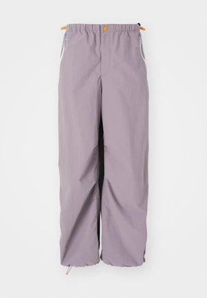 Nike Sportswear PARACHUTE PANT UNISEX - Verryttelyhousut - taupe grey/sundial