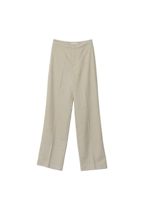 Beige wijde broek met plooien aan de voorkant en een hoge taille, plat weergegeven op een witte achtergrond.