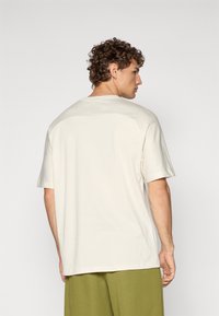 Champion C-TECH CREWNECK  - Sports T-shirts - beige