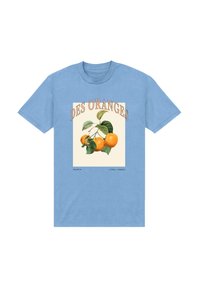 Světle modré bavlněné tričko s grafikou pomerančů se zelenými listy, textem "DES ORANGES" nahoře a "VALENCIA" a "CITRUS X SINENSIS" dole.