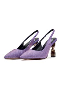 Purple slingback heels with a pointed toe, adorned with rhinestones. Chunky transparent heel, sleek design, smooth texture.