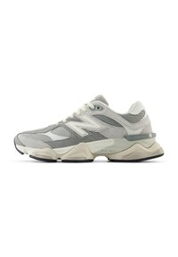 U9060EEE - Sneaker low - grey grey