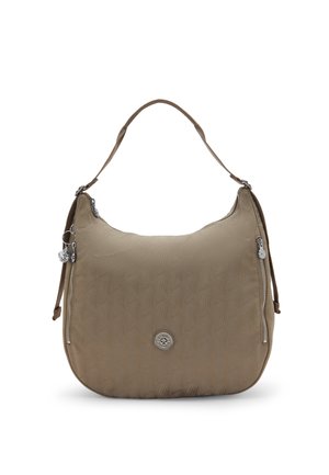 Beige skuldertaske i stof med tekstureret mønster, sølv lynlås på hver side, cirkulært metallogo i midten og kort håndtag.