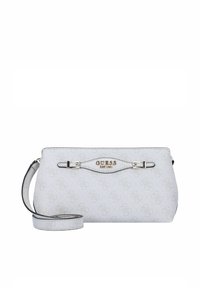 Borsa a tracolla bianca con motivo logo in rilievo, dettali in argento e tracolla regolabile. Texture liscia, forma rettangolare e brandizzazione discreta.
