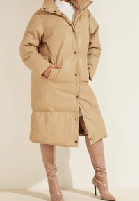 Guess Vinterfrakke - beige