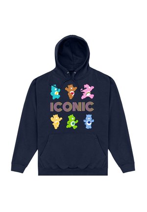 Granatowy hoodie z kieszenią z przodu, na którym znajdują się kolorowe postacie misiów nad napisem "IKONICZNY" w pogrubionych, paskowanych literach.