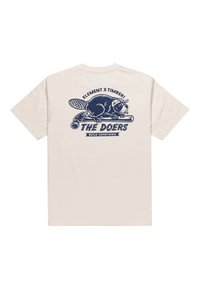 Beige Baumwoll-T-Shirt mit einem blauen Grafikdesign eines Bibers mit einem Paddel und dem Text „ELEMENT X TIMBER! DIE MACHER BAUEN ETWAS.“