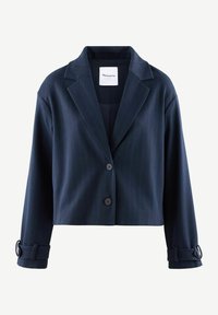 Navy modrý zkrácený blazer s proužky, klopami do tvaru písmene V, dvěma knoflíky a nastavitelnými manžetami. Vyrobeno z texturované tkaniny.