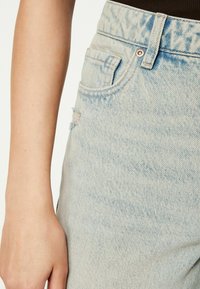 Next RIPPED - Egyenes szárú farmer - pink tinted