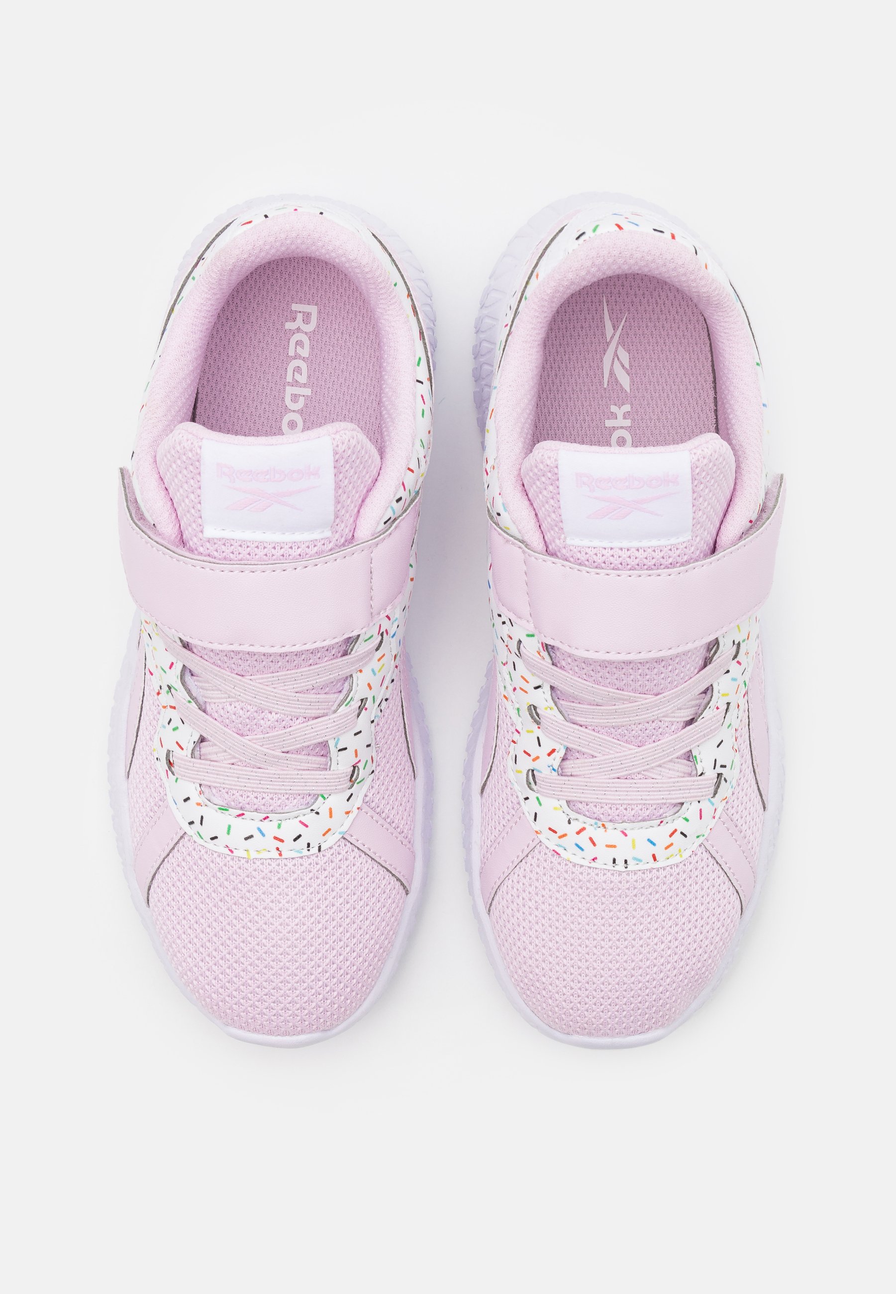 baby pink reebok