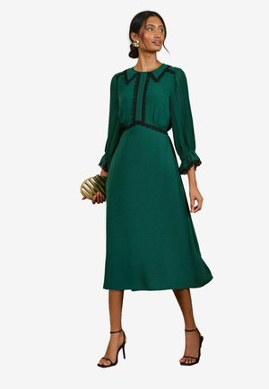 Love & Roses, LACE TRIM COLLARED MIDI TEA DRESS - Vapaa-ajan mekko - forest green