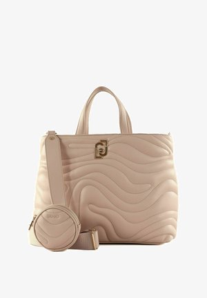 Borsa tote beige con texture a onda trapuntata, hardware dorato, doppie maniglie e pochette circolare removibile con tracolla coordinata.