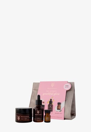 ULTIMATE YOUTHFUL GLOW - Skincare set - -