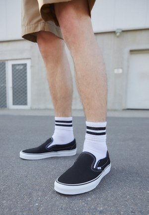 Vans CLASSIC SLIP-ON - Slippers - black