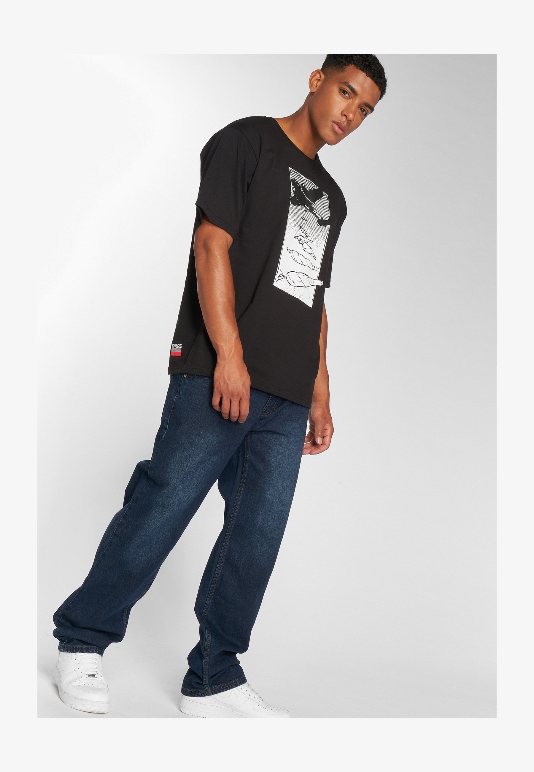Jeans Uomo Dangerous DNGRS Loose Fit - Azzurro Sbiadito - 100% Cotone Con Tasche Portamonete E Cuciture Decorative