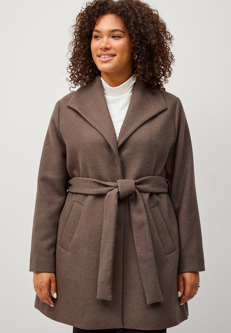 Ellos Plus collection Korte frakker - braun