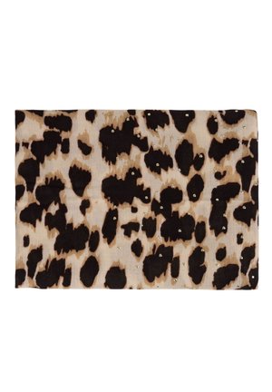 Tessuto rettangolare con sfondo beige, stampa leopardata nera e marrone, decorato con piccoli borchie dorate sparse sulla superficie.