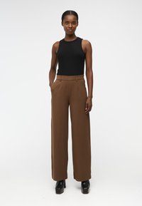 Object OBJLISA WIDE NOOS - Trousers - dark earth