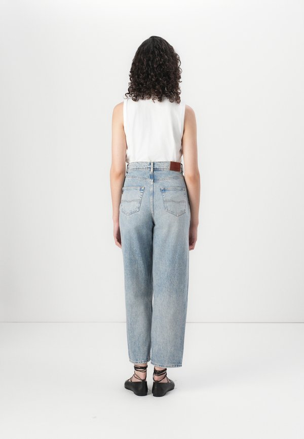 BARREL ADDISON - Relaxed fit jeans - denim4