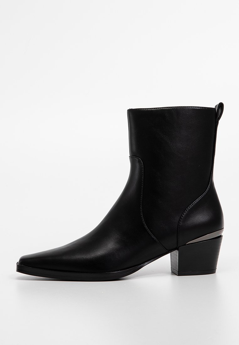 TWINSET Lage laarzen zwart