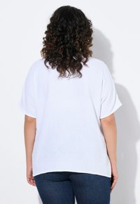Ulla Popken SHORT SLEEVE PINTUCK - Camicetta - off white