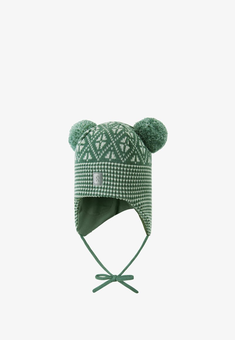 Strickmütze in Grün mit geometrischem Muster, ausgestattet mit Quasten obendrauf, Kinnbändern und einem weichen Futter für zusätzliche Wärme.