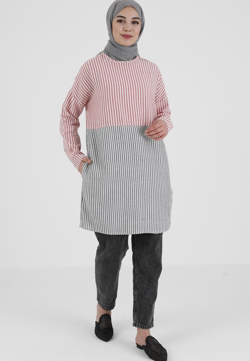 Modanisa Tuniek donkerroze