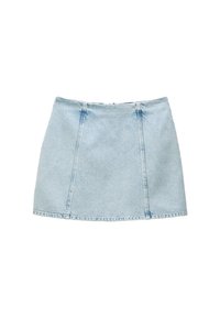 Jupe en denim bleu clair avec une taille cintrée, une forme évasée en A et des détails de couture visibles. Pas de poches, ourlet propre et texture lisse.