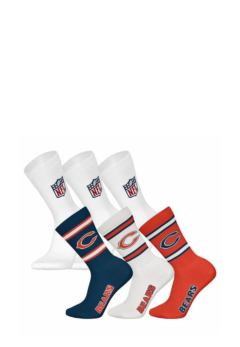 Fire par sokker: hvide, marineblå og røde. Har NFL-logo, Chicago Bears grafik, stribe mønstre og varierende farveblokdesigns.