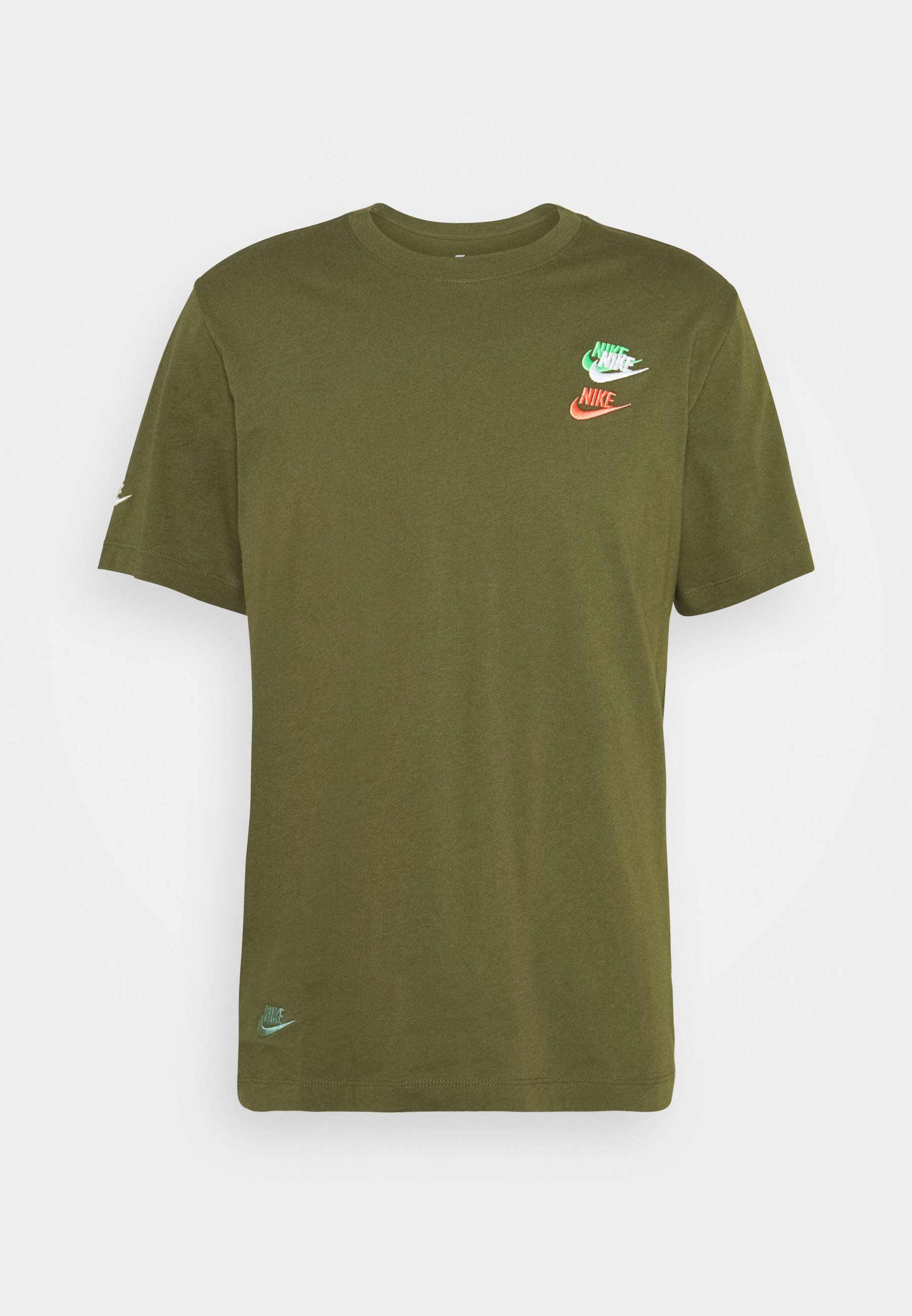 Nike Sportswear TEE CLUB ESSENTIALS 