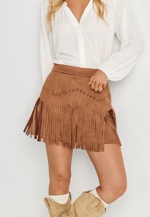 Cupshe, FRINGED FAUX SUEDE HALF SKIRT - A-line skirt - brown