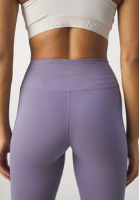 Nike Performance ONE CAPRI - Tights - daybreak/black