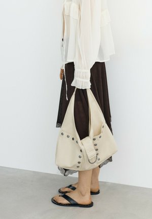 PULL&BEAR, SHOULDER BAG - Sac à main - beige