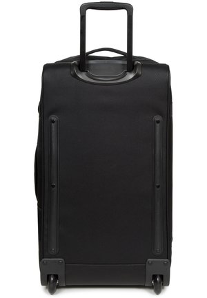 Mustat matkalaukku, joka on valmistettu teksturoidusta kankaasta. Varustettu vedettävällä kahvalla, neljällä pyörällä ja tukevalla pohjalla, jossa on suojaavat yksityiskohdat.