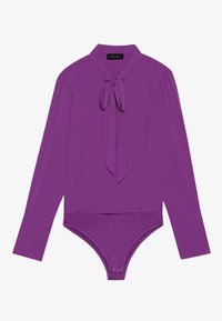 Langermet lilla bodysuit med krage, slipsdetalj og en tettsittende bunn. Glatt tekstur med en litt shiny overflate.