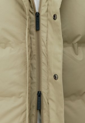 Born Living Yoga Vinterkappa /-rock - beige