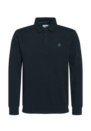 Tume sinine pika varrukaga polo särk, mis on valmistatud pehmest kangast. Särgil on nööbiga krae, rindkere logo ja soonikkoes mansetid.