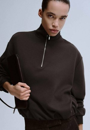 Sweatshirt - brown