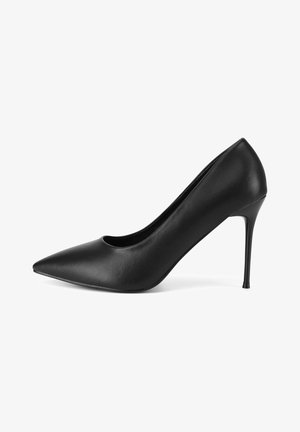 DeeZee, Kõrge kontsaga kingad - black