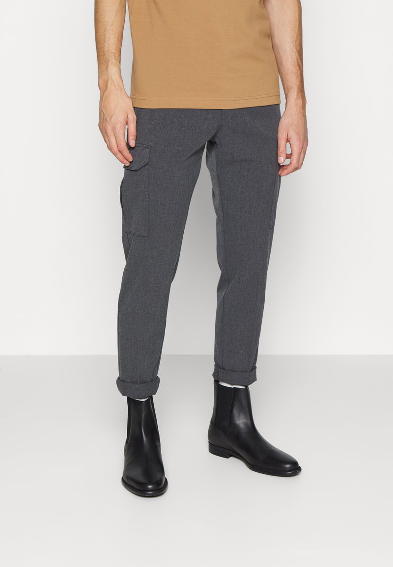 BOSS TABER Cargo trousers medium grey/grey Zalando.de