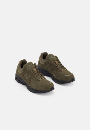 Baskets basses - khaki