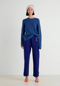 GAP LOGO PANT - Treningo apatinė dalis - bellwether blue