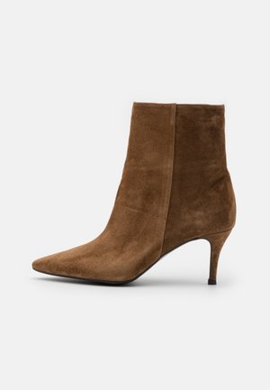 Lage laarzen - beige