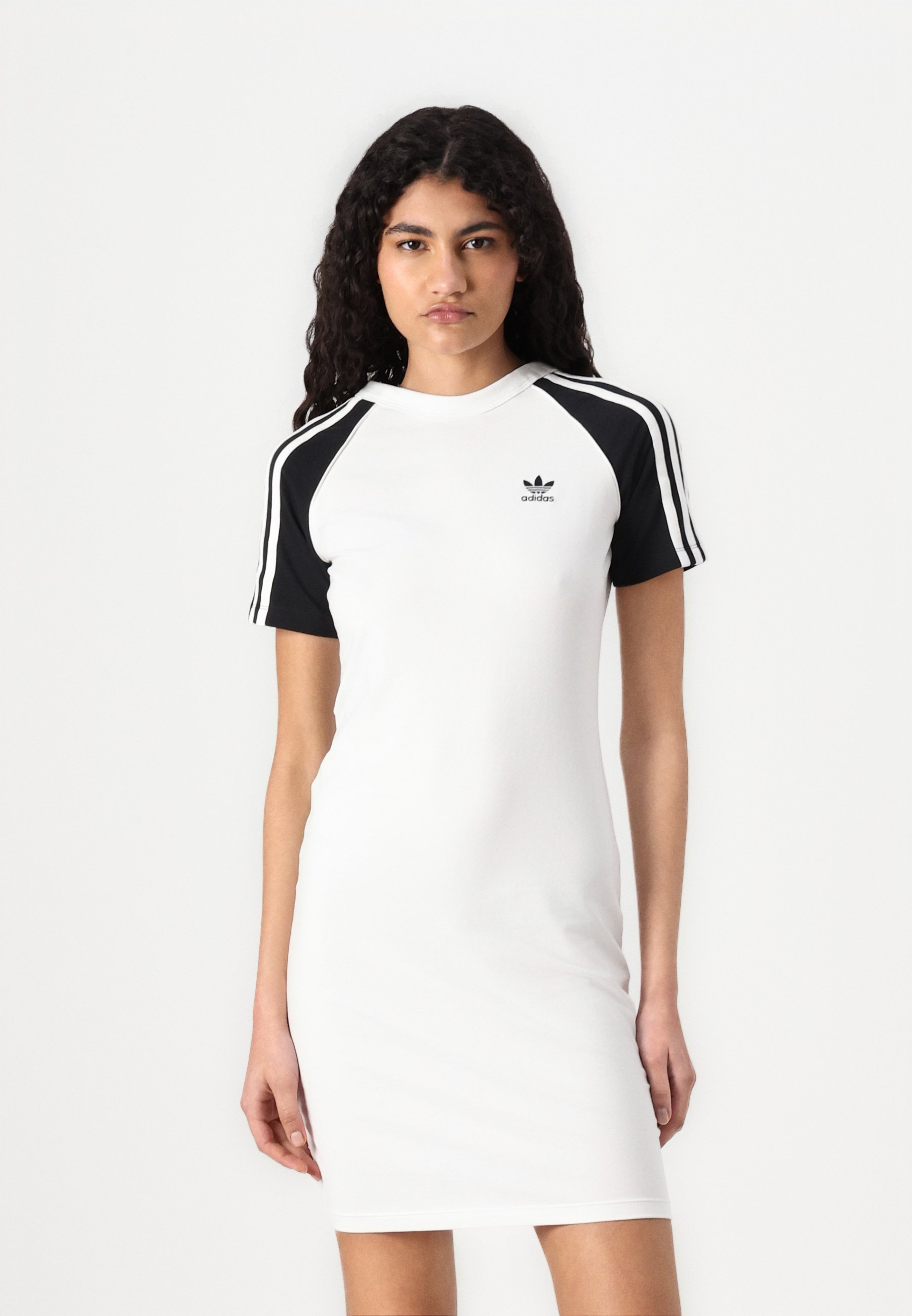 adidas Originals ADICOLOR 3-STRIPES RAGLAN SHORT SLEEVE
