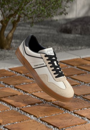 THE GREENWICH - Sneakers - ecru
