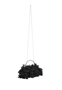Bolso negro con un diseño floral hecho de pétalos de tela superpuestos, con asa de cadena plateada. Forma compacta con un aspecto texturizado.