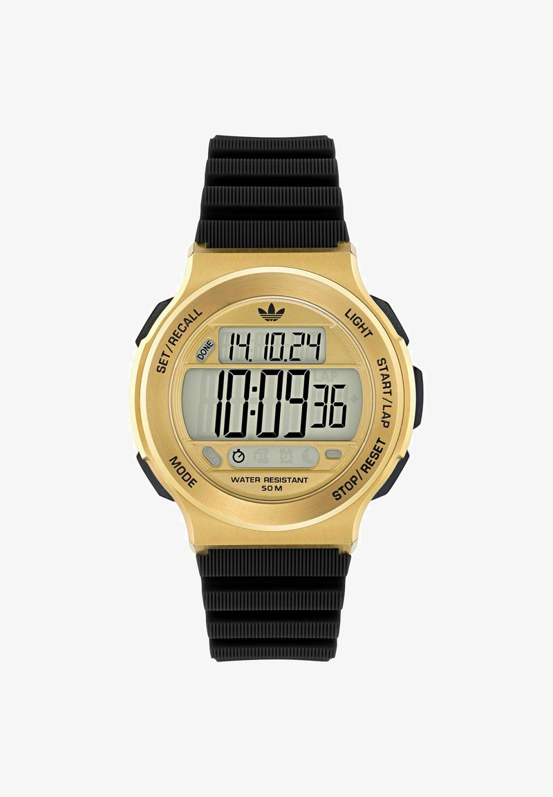 Reloj digital con una esfera ovalada de tono dorado, correa de goma negra y pantalla grande. Cuenta con botones para la luz, el modo y las funciones de cronometraje. Resistente al agua hasta 50 m.